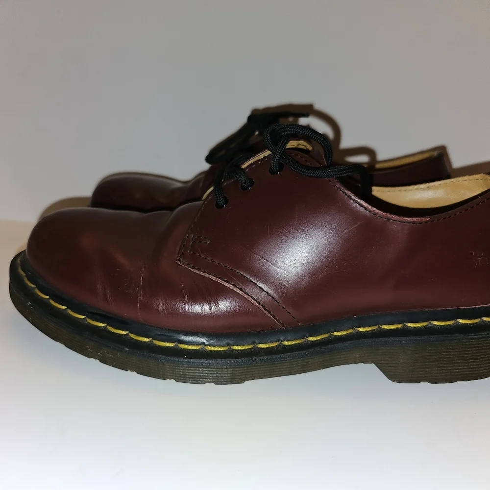 Dr Marten Classic Cherry‎  Leather  Shoes